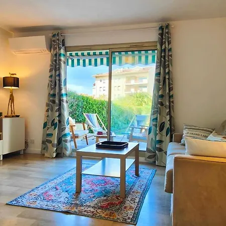 45m2 With Garden In Saint-raphael
