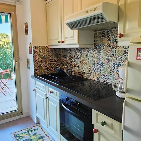 شقة 45m2 With Garden In Saint-raphael