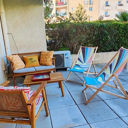 45m2 With Garden In Saint-raphael *